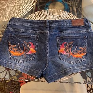 Express Shorts